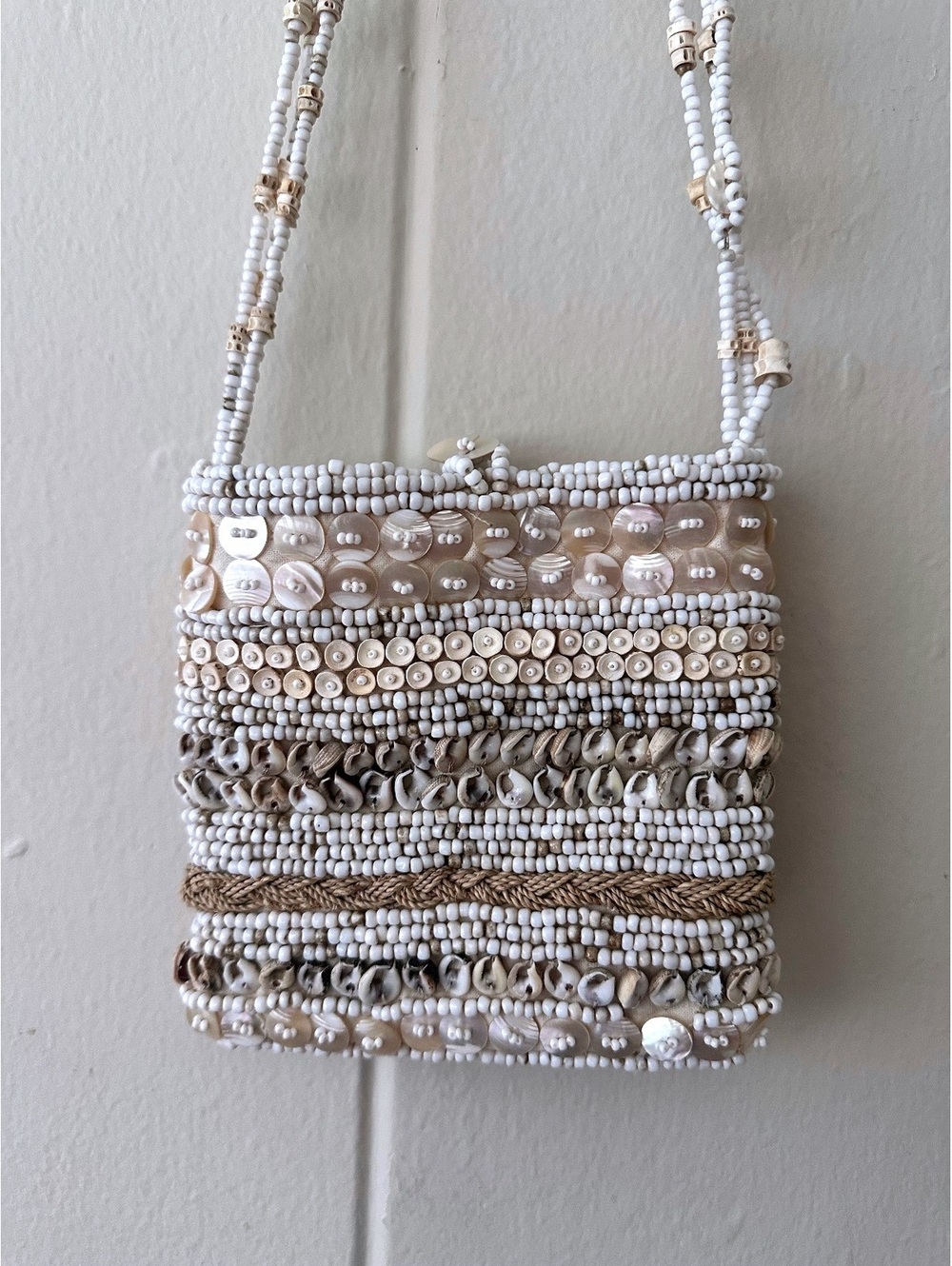 MALIPARMI Vintage Y2K Beaded Shell Shoulder Bag White Boho Artisanal Jewel Purse